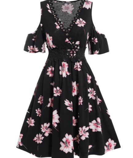 Dresslily Women Flower Print Cold Shoulder Mini Dress Applique Eyelet Plunging Neck Short Sleeve Dress Clothing M Black